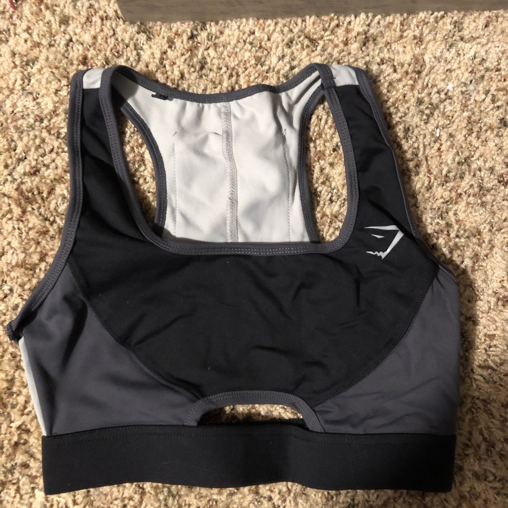 Gymshark phone pocket sports bra